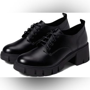 NWOT madden girl hicks lace up chunky loafers black size 5.5